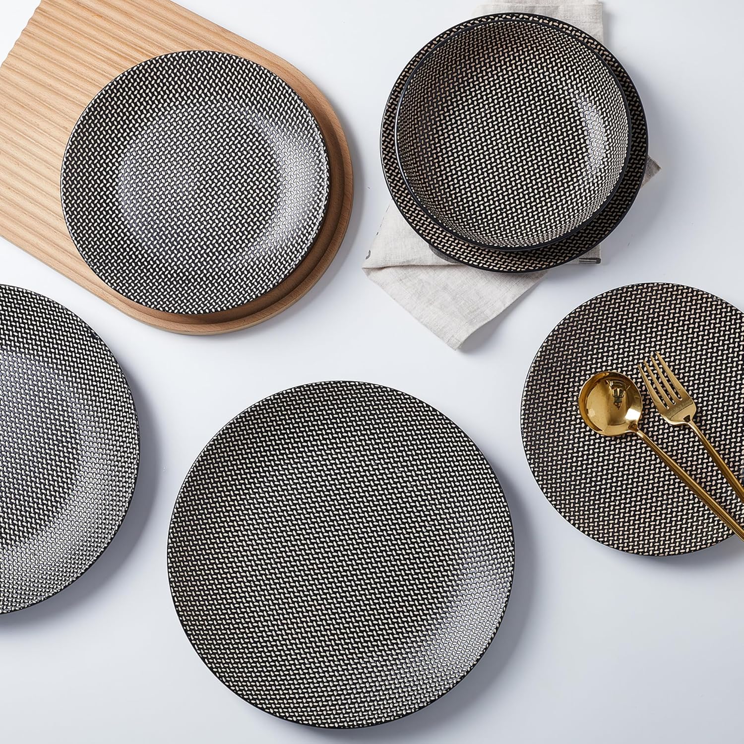 Stone Lain Daisy Stoneware 32-piece Round Dinnerware Set, Brown and Black