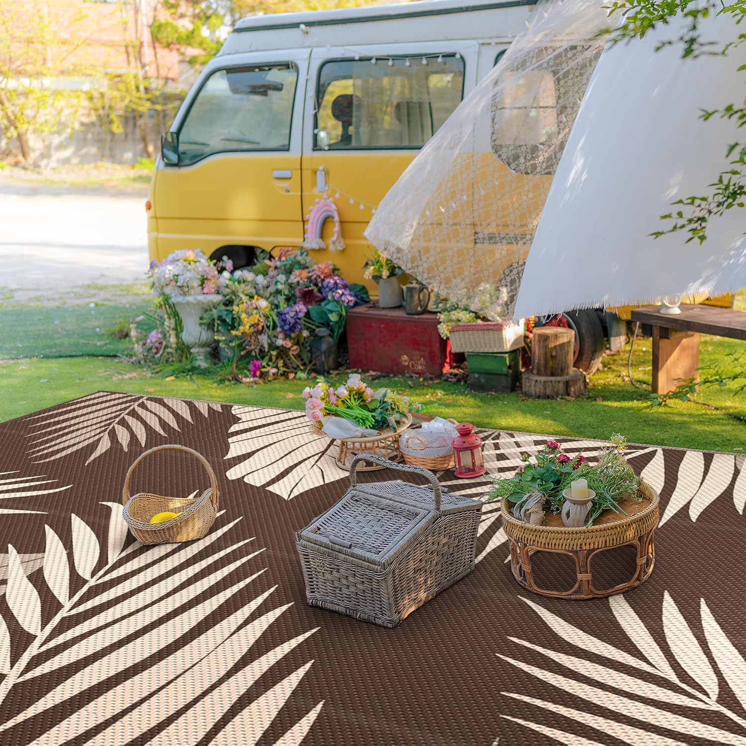 GENIMO Outdoor Rug 10' x 14' Waterproof for Patios Clearance, Reversible Outdoor Plastic Straw