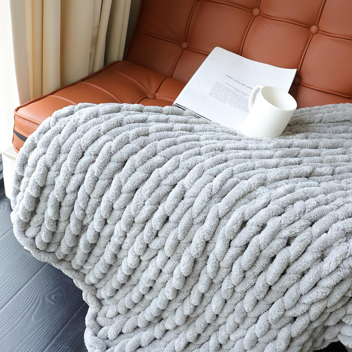 Maetoow Chenille Chunky Knit Blanket Throw （50×60 Inch）, Handmade Warm & Cozy Blanket Couch, Bed
