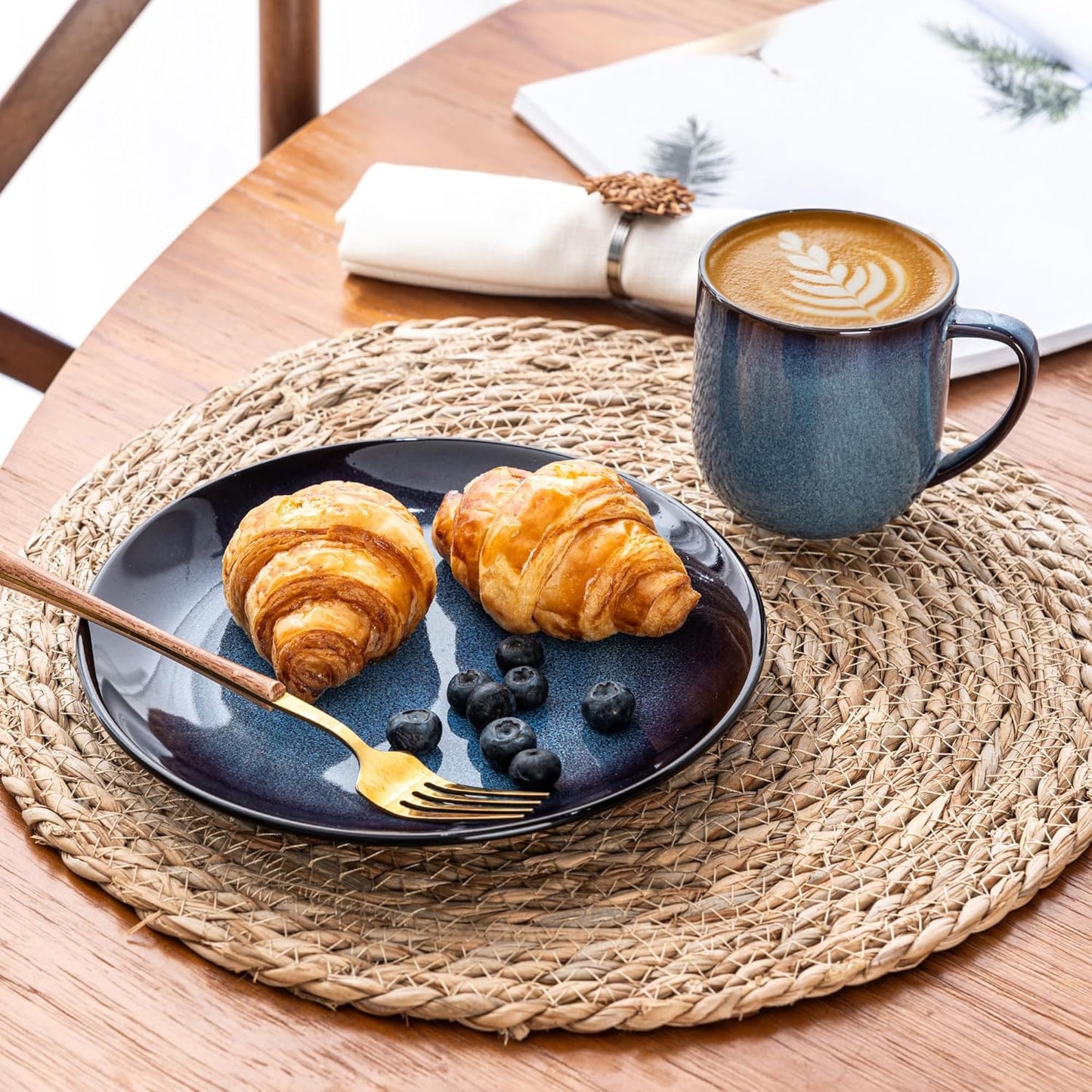 LERATIO Ceramic Dinnerware Sets for 4,16-Piece Reactive Glaze Plates and Bowls Set with Mugs,Highly