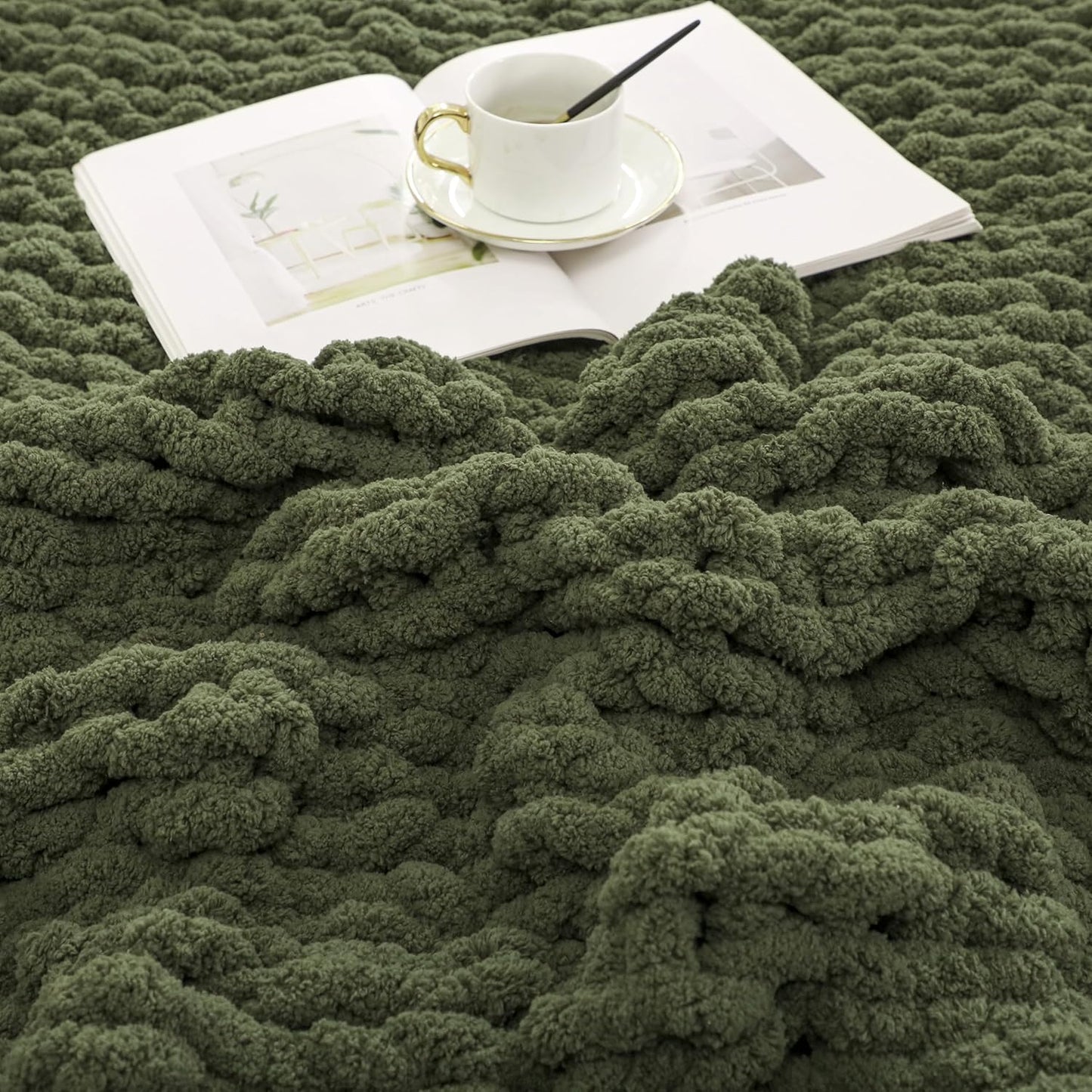 WESHIONGOO Chunky Knit Blanket Throw 40"×40" Knitted Throw Blankets for Couch Bed Fluffy Soft