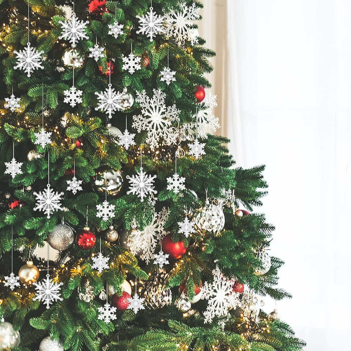 Dilunave 40 Pieces Christmas Snowflake Ornaments Acrylic Christmas Tree Decorations Crystal
