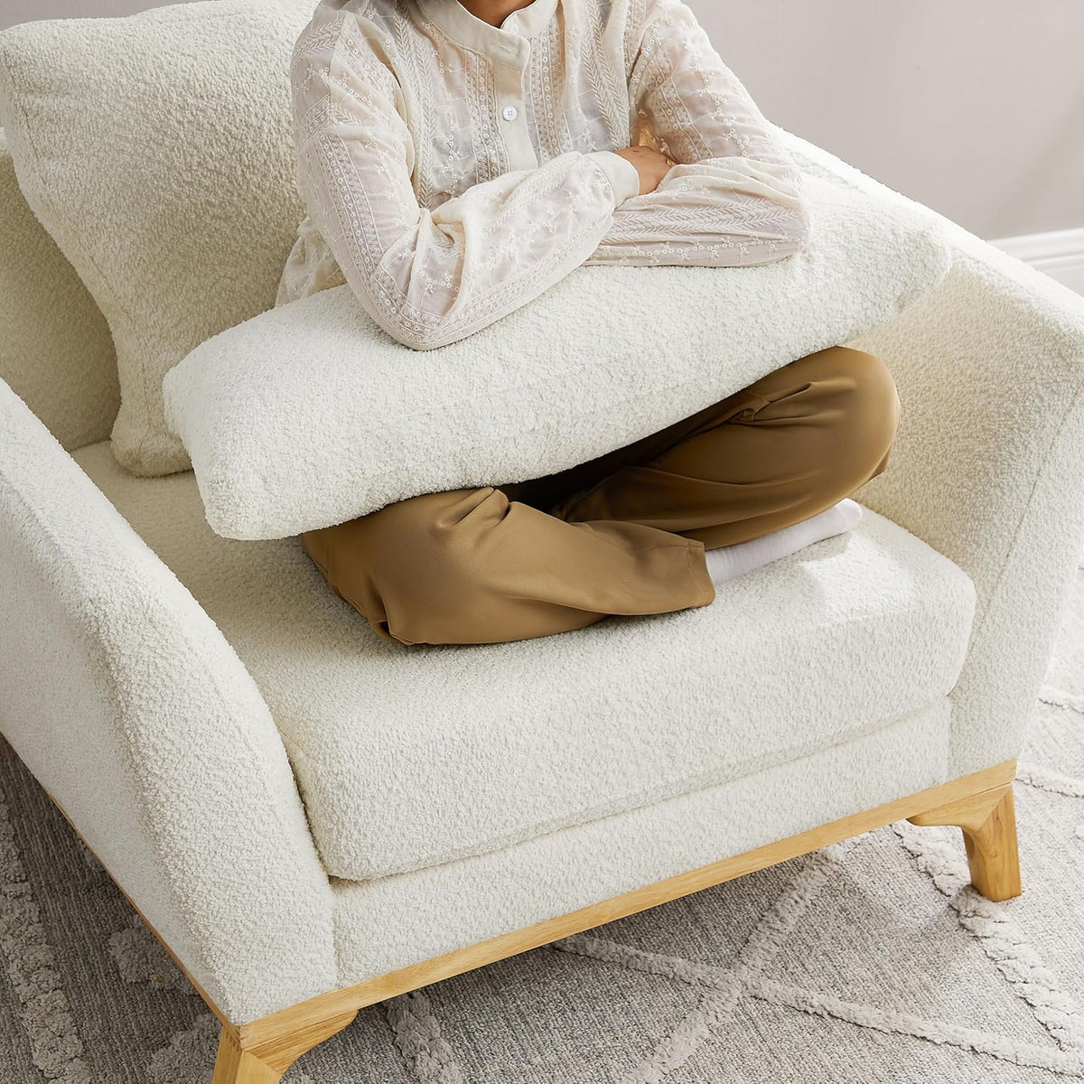Large-Sized Accent Chair, Thick Cushion Bedroom Reading Chair, Comfortable Living Room Single Sofa