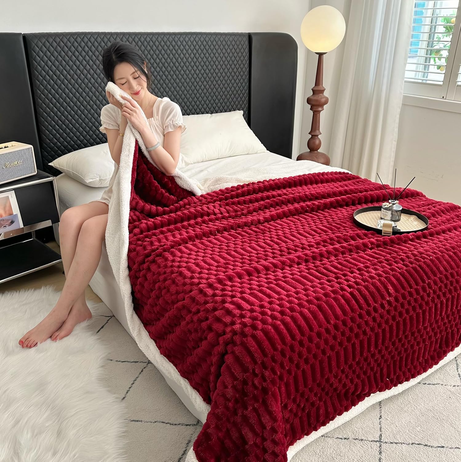 UKELER Sherpa Bed Blanket 80 × 90 inch, Ultra Soft Queen Size Throw Blanket for All Season, 470 GSM