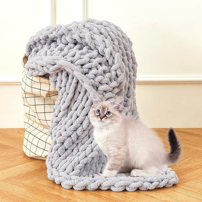 Admitrack Chunky Knit Blanket Throw, 100% Hand Knit Chenille Throw Blanket for Sofa & Home Decor