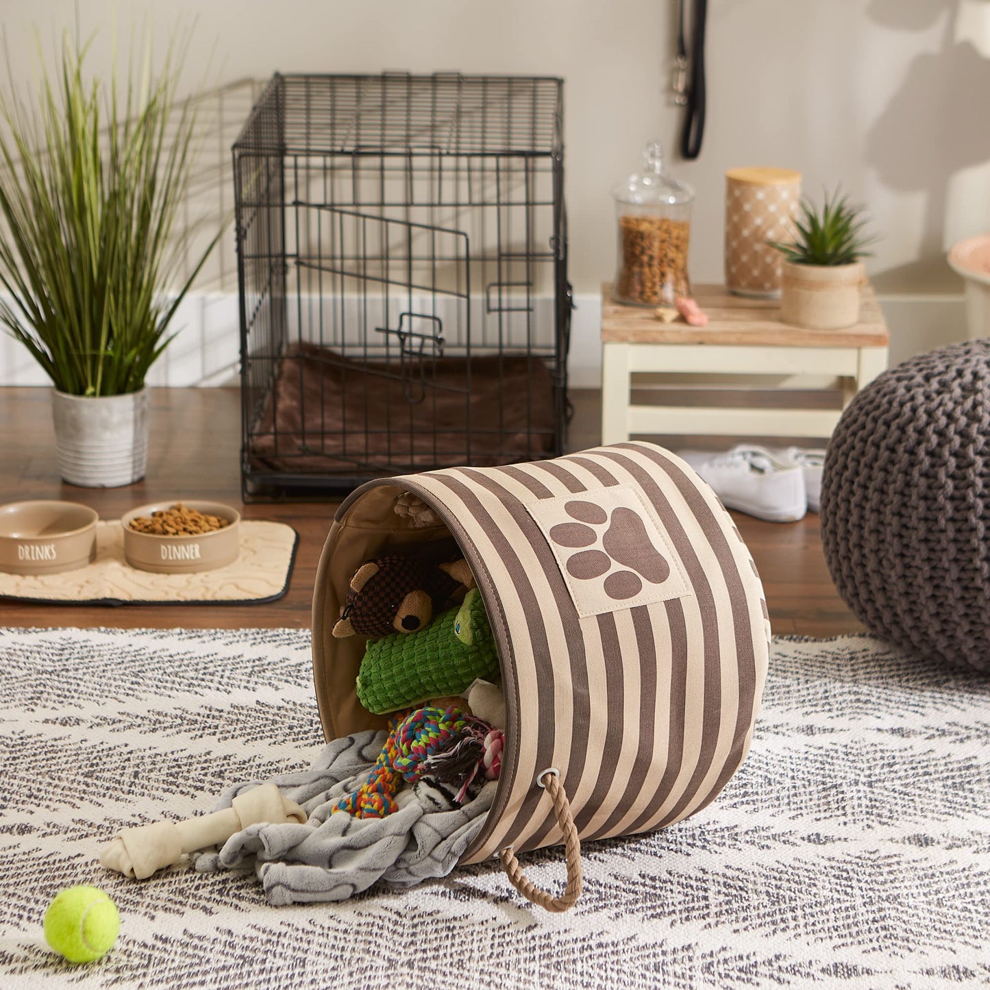 Bone Dry Pet Storage Collection Striped Paw Patch Bin, Medium Round, Brown