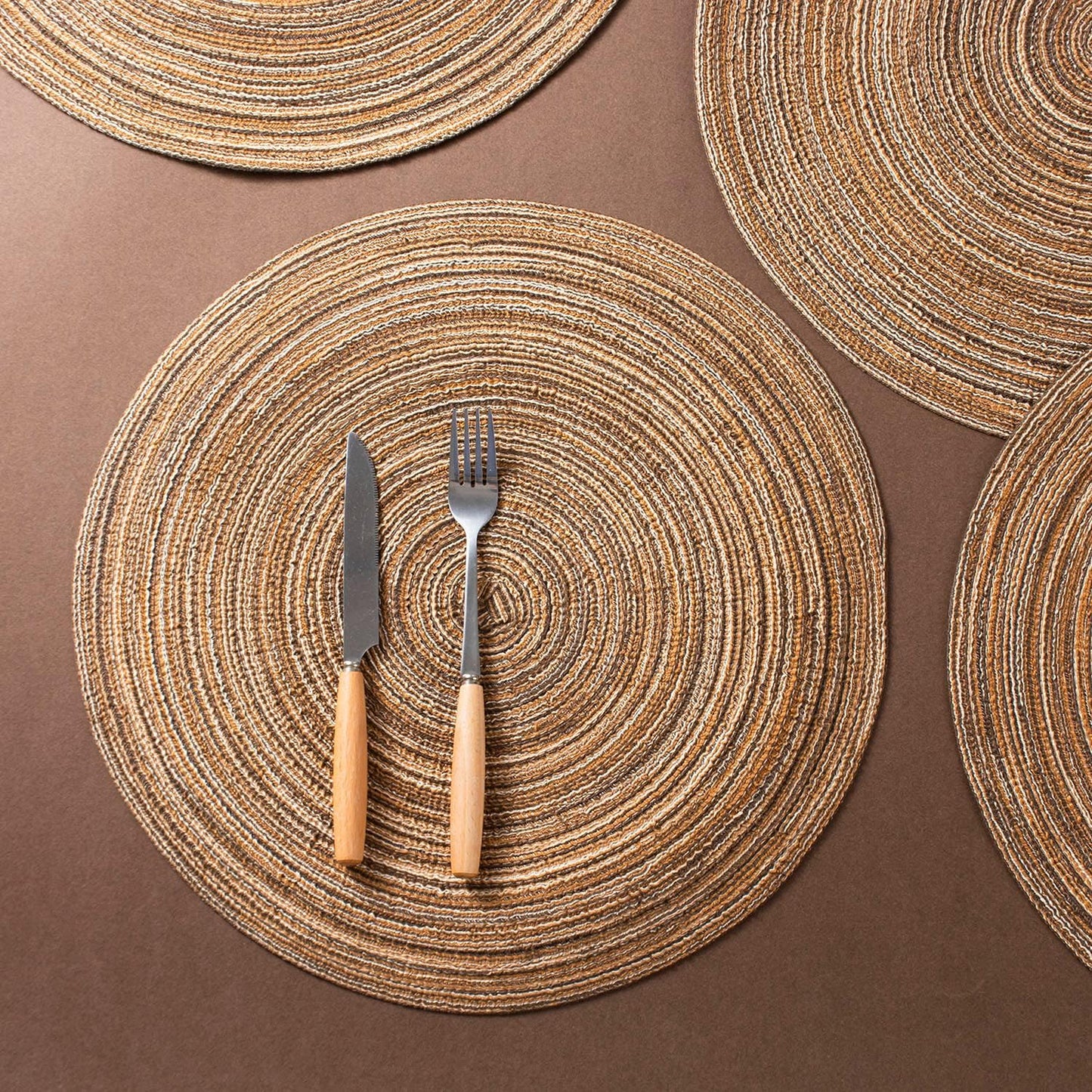 AHHFSMEI Round Braided Placemats Set of 6 Round Table Mats for Dining Tables Natural Woven Heat
