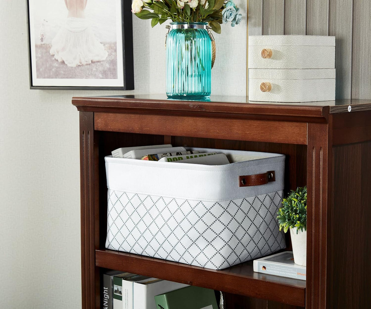 DECOMOMO White Storage Bins Fabric Storage Baskets for Shelves, Linen Closet Organization Toys
