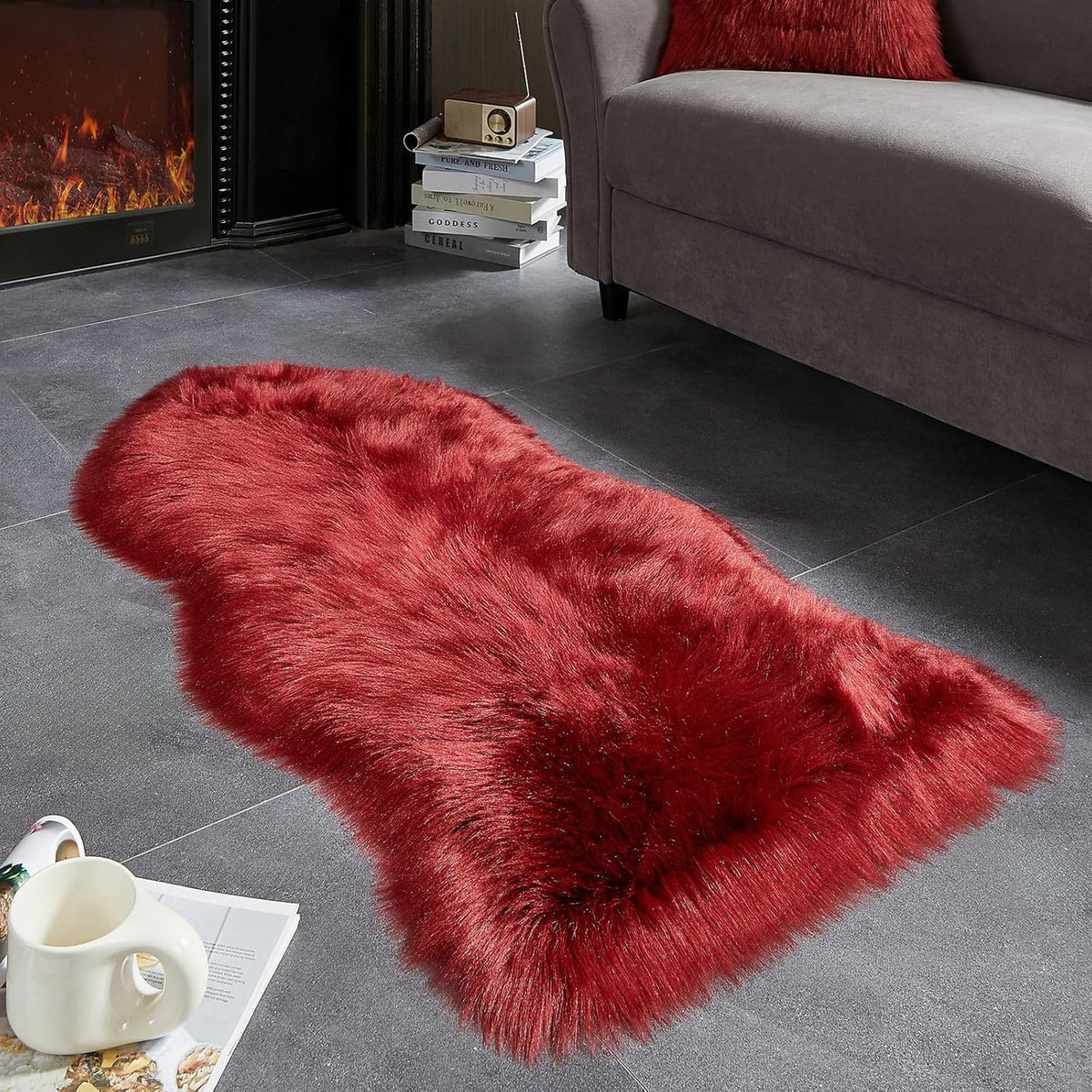 AMTOVO Faux Fur Rug, Burgundy Area Rug, Fluffy Sheepskin Rug, Fuzzy Ultra Soft 2 x 4 ft Shag Rugs