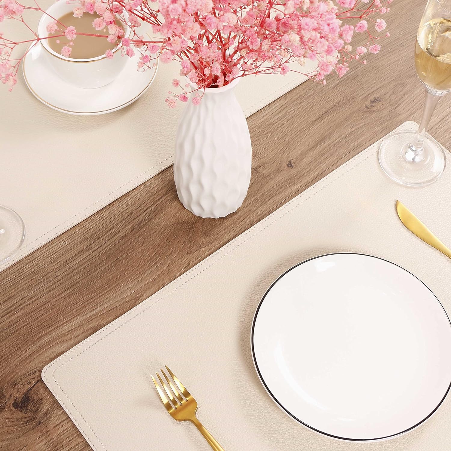 Set of 8 Faux Leather Placemats, PU Table Mats, Waterproof, Stain Resistant, Heat Resistant