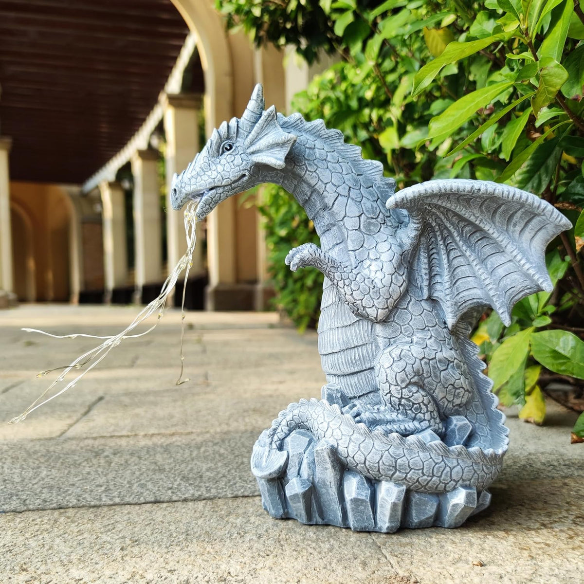 Dragon Solar Garden Statues Outdoor Decoration with LED Light Strings,Dragon Figurine Solar Lights
