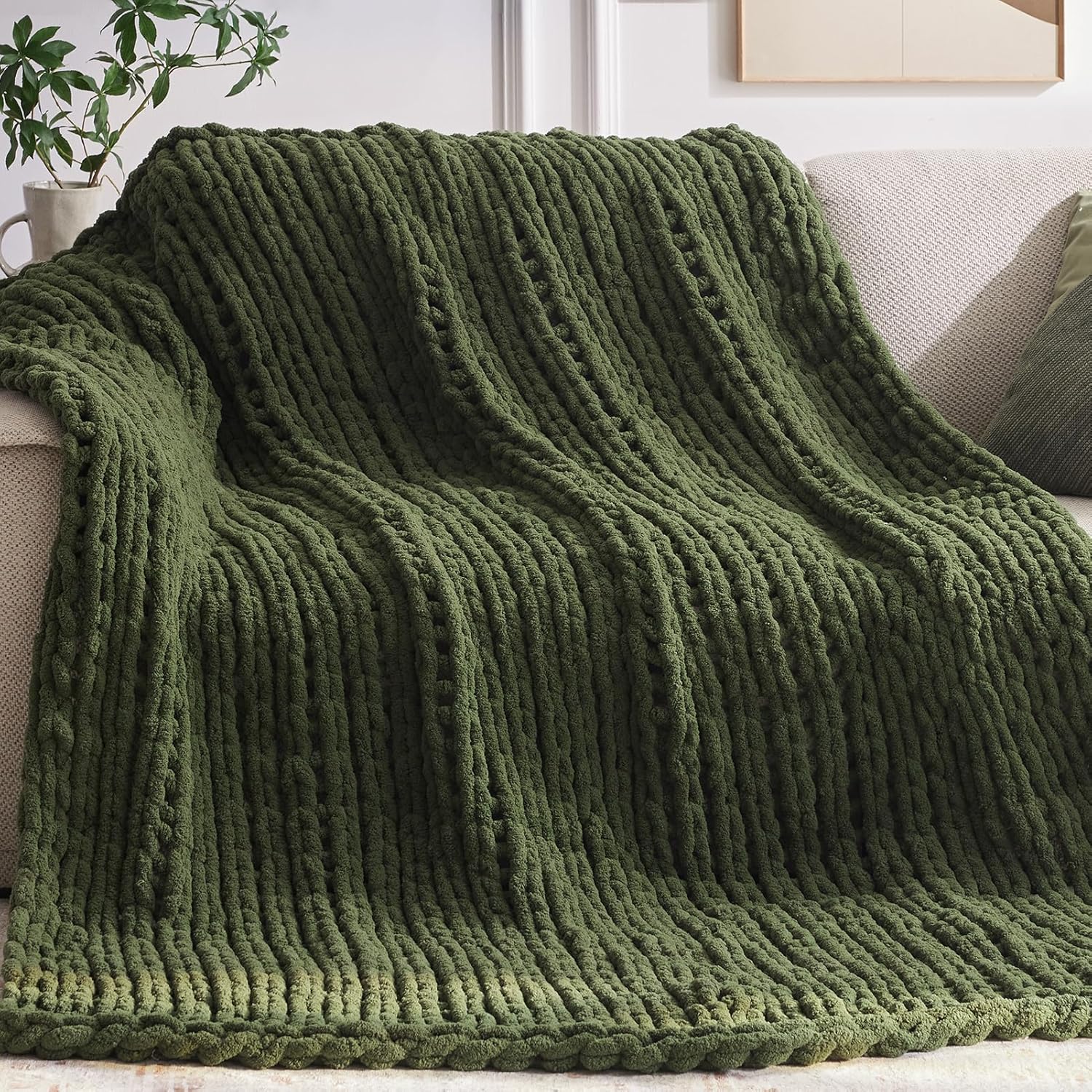 Chunky Knit Throw Blanket, 30''*40'' Knitted Throw Chenille Yarn for Bed Couch, Handmade Green