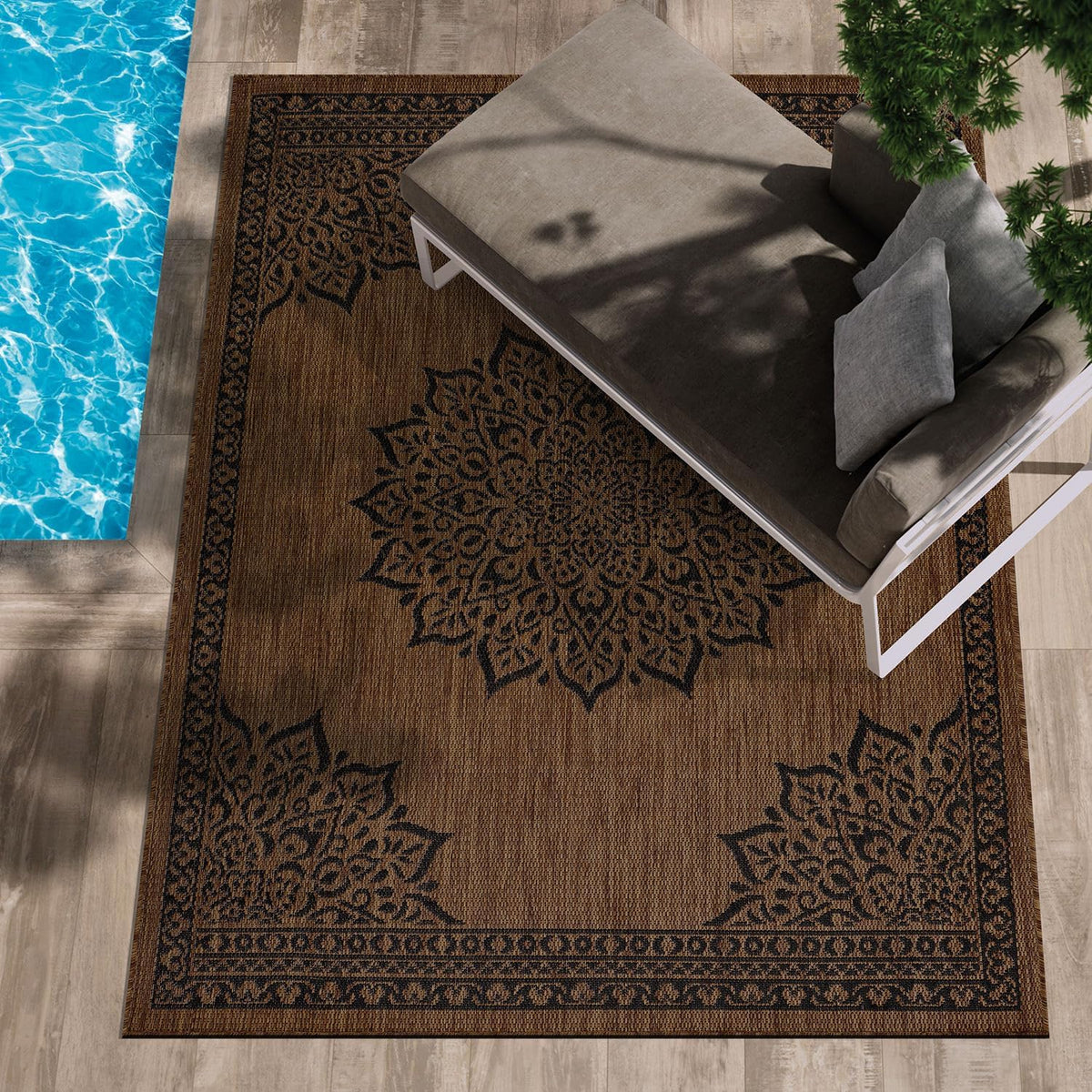 CAMILSON Outdoor Rug, 5x7 Medallion Nut Brown Black Modern Area Rugs for Indoor and Outdoor Patios