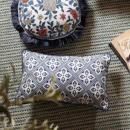 patdrea Designer Floral Linen Throw Pillow Covers,Blue French Cottage Flower Pattern Decorative