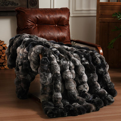 BENVWE Fluffy Faux Fur Throw Blanket for Couch, Soft Plush Thick Cozy Fuzzy Luxury Minky Bubble