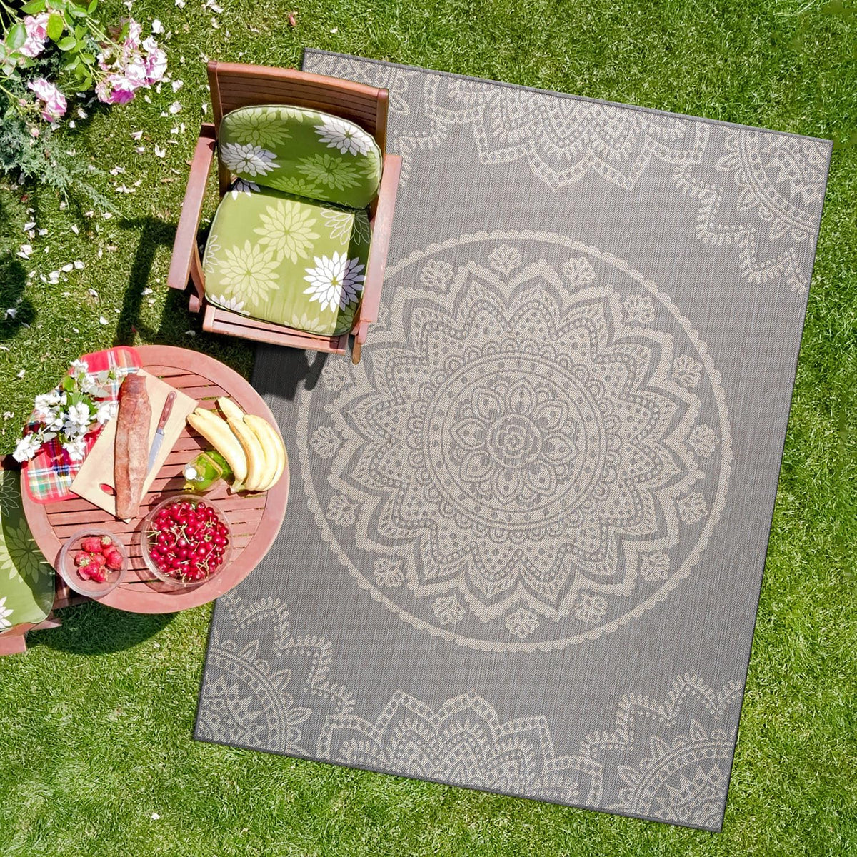 CAMILSON Outdoor Rug 10x14 Modern Area Rugs for Large Indoor and Outdoor Patios and Porches