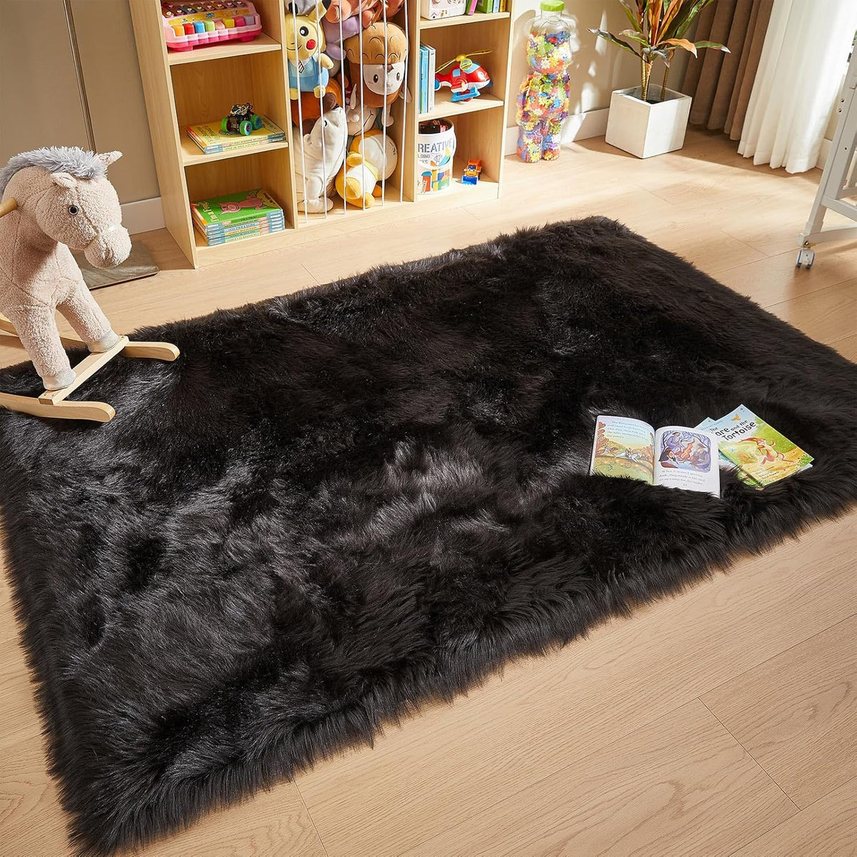 AMTOVO Faux Fur Sheepskin Rug for Living Room, 4 x 6 ft Black Fluffy Area Rug for Bedroom