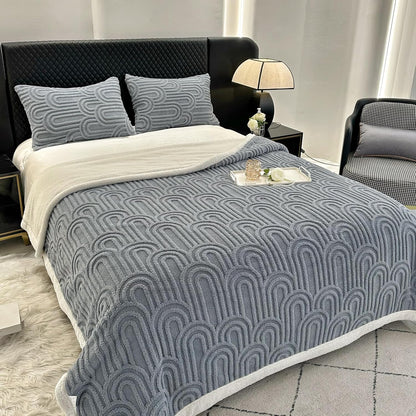 UKELER Sherpa Bed Blanket 80 × 90 inch, Ultra Soft Queen Size Throw Blanket for All Season, Cozy