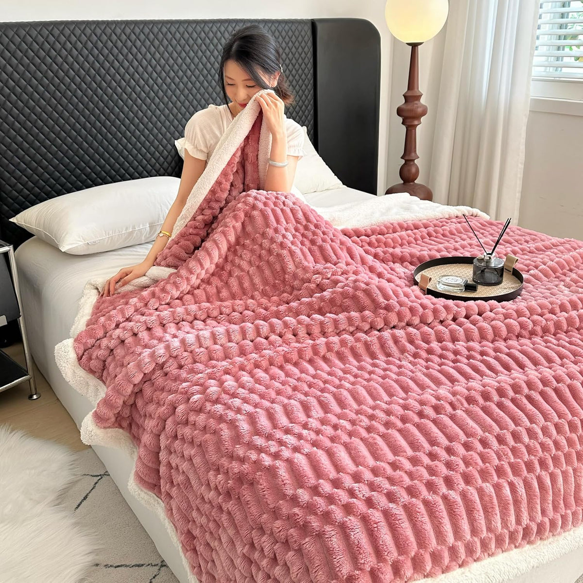 UKELER Sherpa Bed Blanket 80 × 90 inch, Ultra Soft Queen Size Throw Blankets for All Season, 470