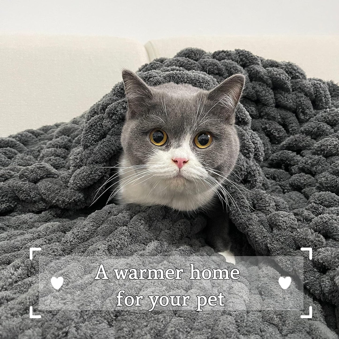Maetoow Tighter Version Chenille Chunky Knit Blanket Throw （40×50 Inch）, Handmade Warm & Cozy