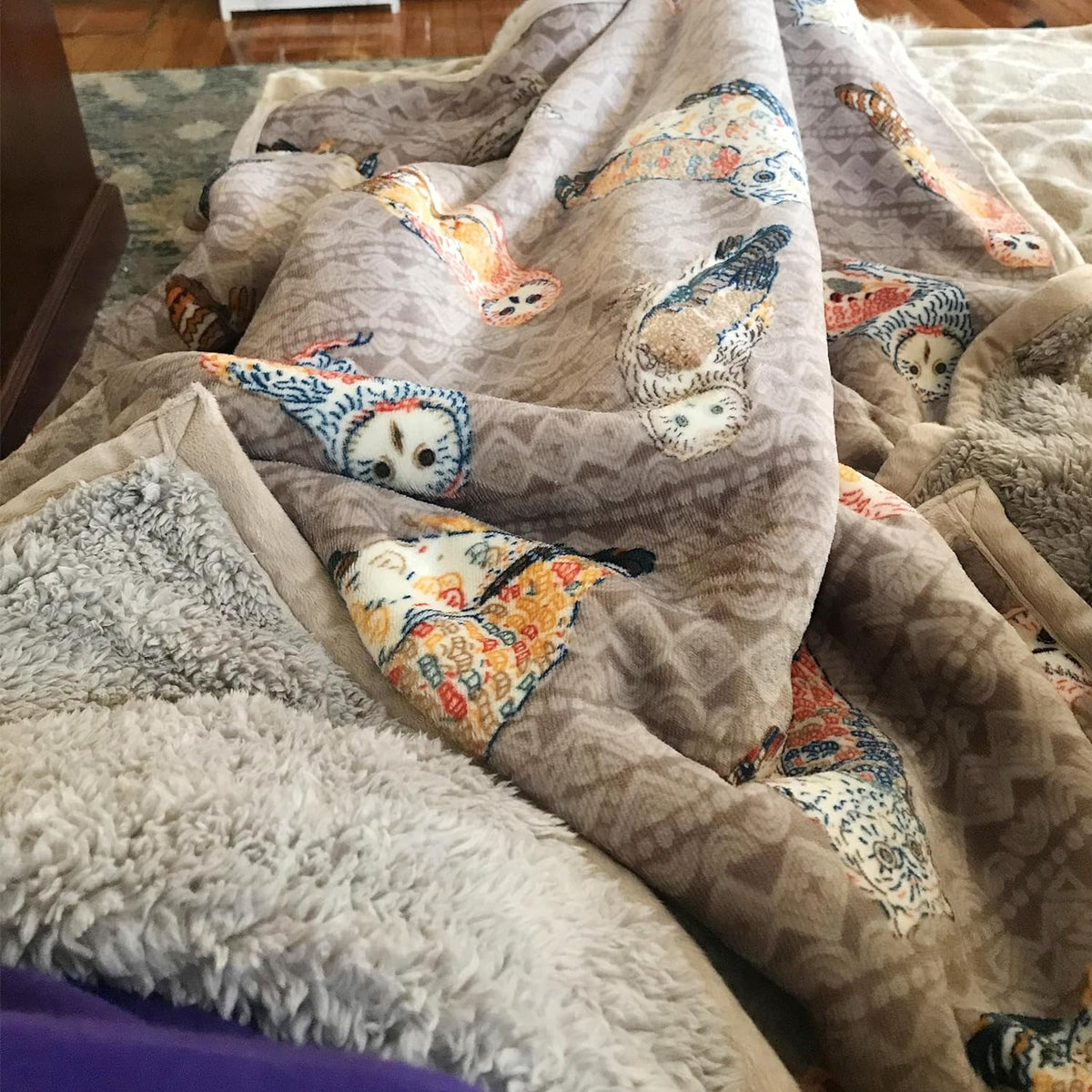 UKELER Flannel Sherpa Throws 60'' x 50'' - Cute Colorful Owl Design Soft Plush Flannel Blanket