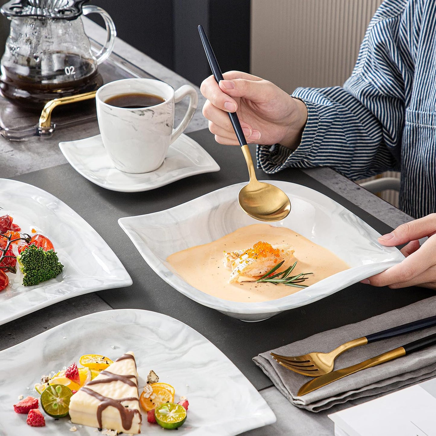 MALACASA Marble Grey Dinnerware Sets, 30-Piece Porcelain Dinnerware Set, Modern Plates and Bowls