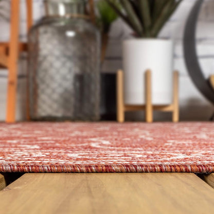 JONATHAN Y Vintage Filigree Indoor Outdoor Round Area Rug 9 Ft Red/Beige, Charleston Textured Weave