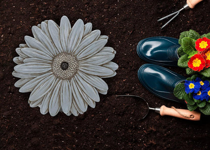 NAT & Jules Gerbera Daisy Flower Shaped Dimensional Indoor Outdoor 12 inch Cast Resin Decorative