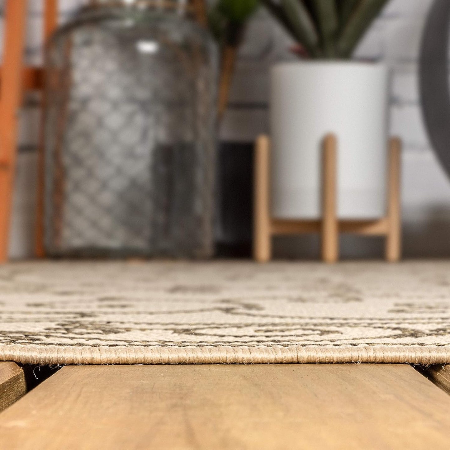 JONATHAN Y Vintage Filigree Indoor Outdoor Square Area Rug 8X8 Beige/Brown, Charleston Textured