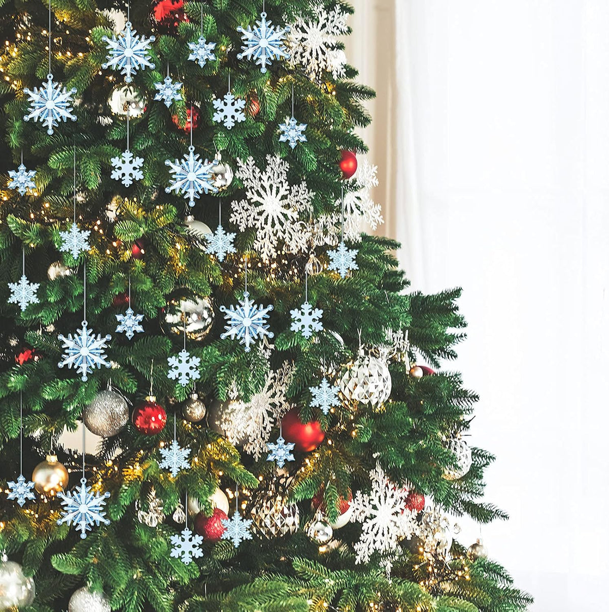 Dilunave 40 Pieces Christmas Snowflake Ornaments Acrylic Christmas Tree Decorations Crystal