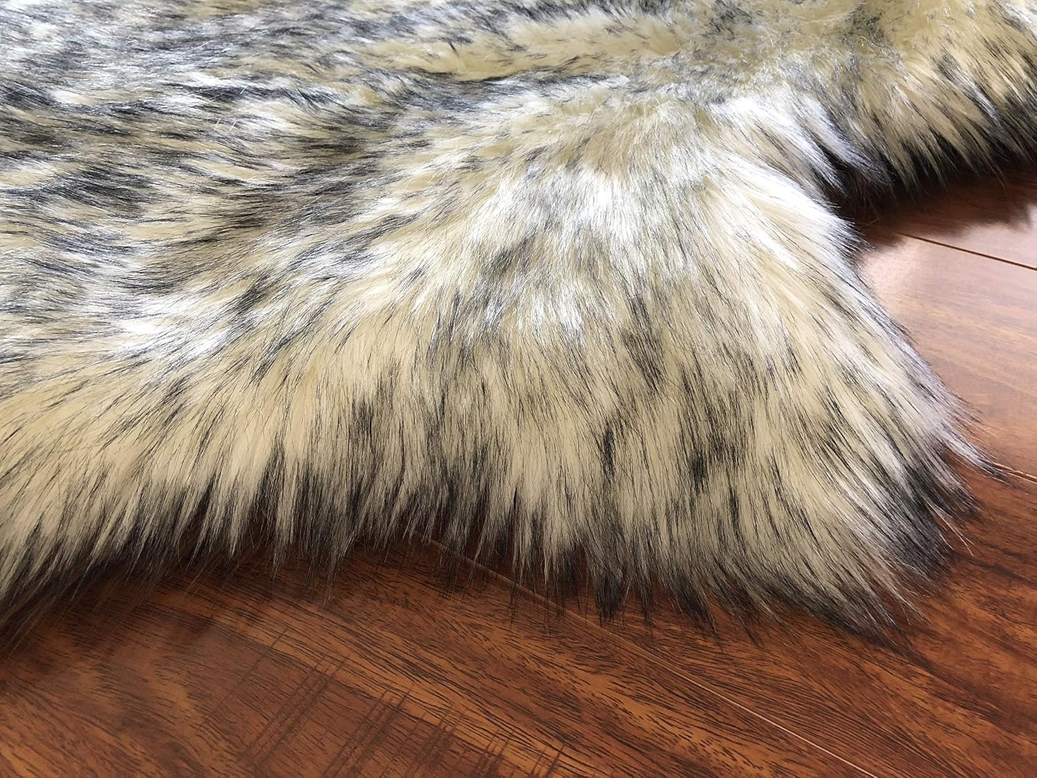 LAMBZY Faux Sheepskin Hypoallergenic Free Shape Silky Shag Rug, Luxury Shaggy Silky Plush Carpet