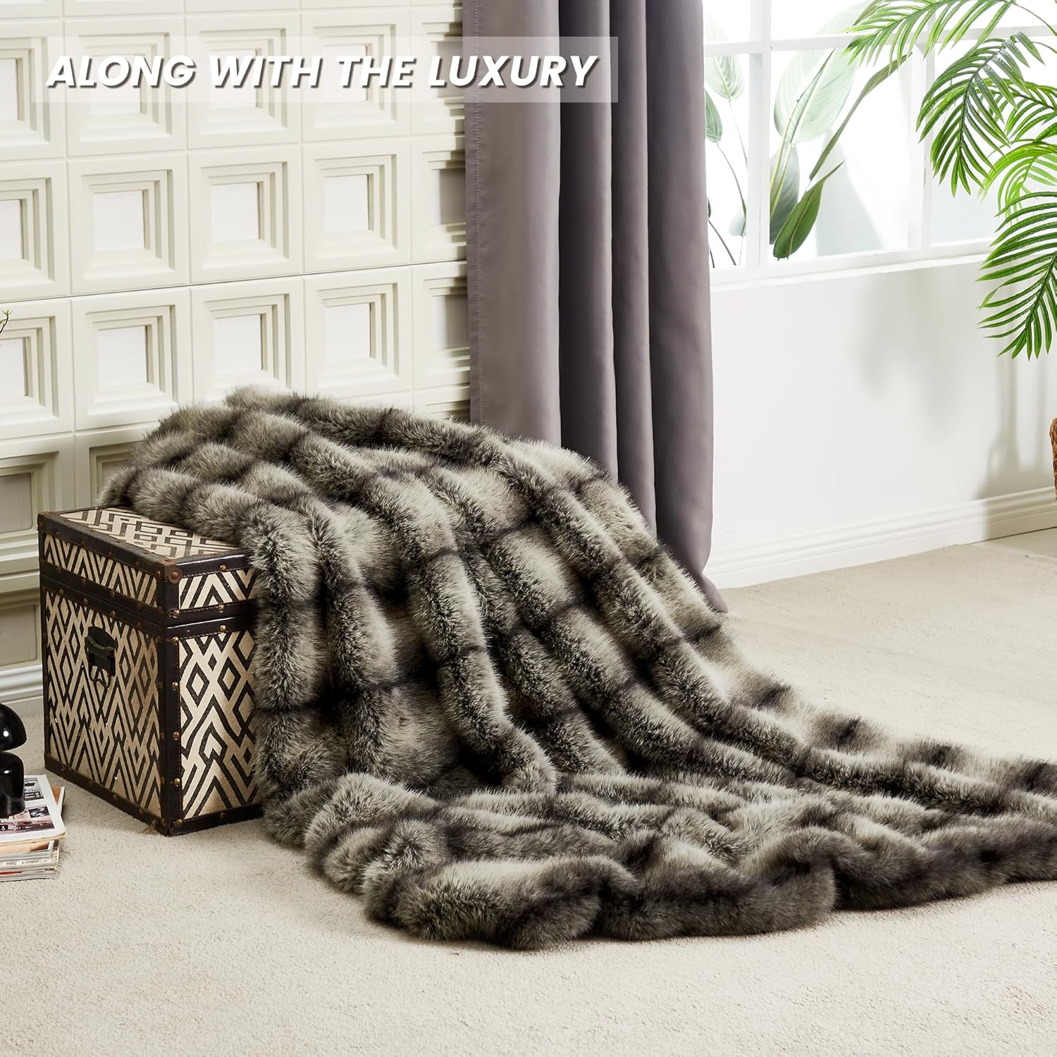 DREAMNINE Premium Luxury Fuzzy Animal Skin Faux Fur Throw Blanket 50" x 60", High-end Reversible