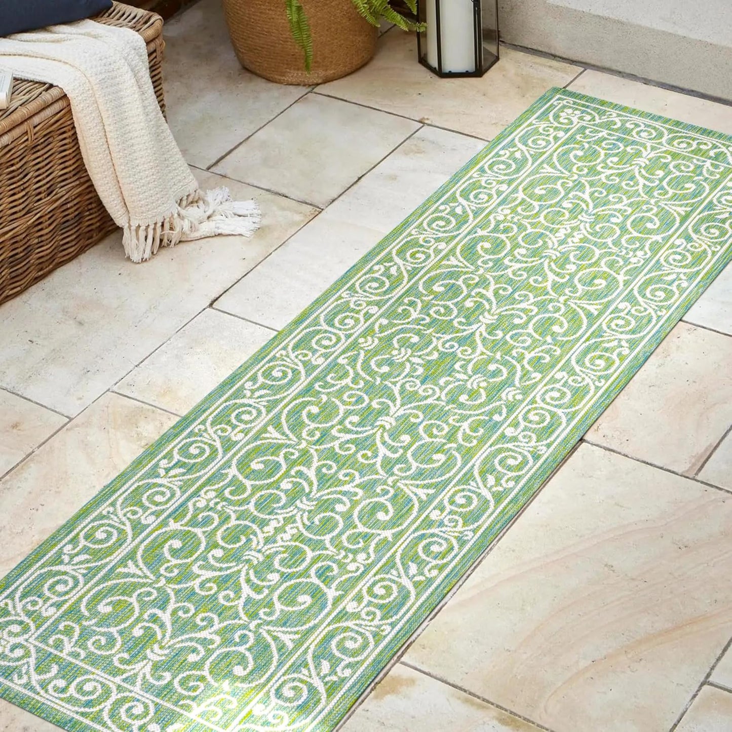 JONATHAN Y Vintage Filigree Indoor Outdoor Runner Rug 2X8 Green/Ivory, Charleston Textured Weave