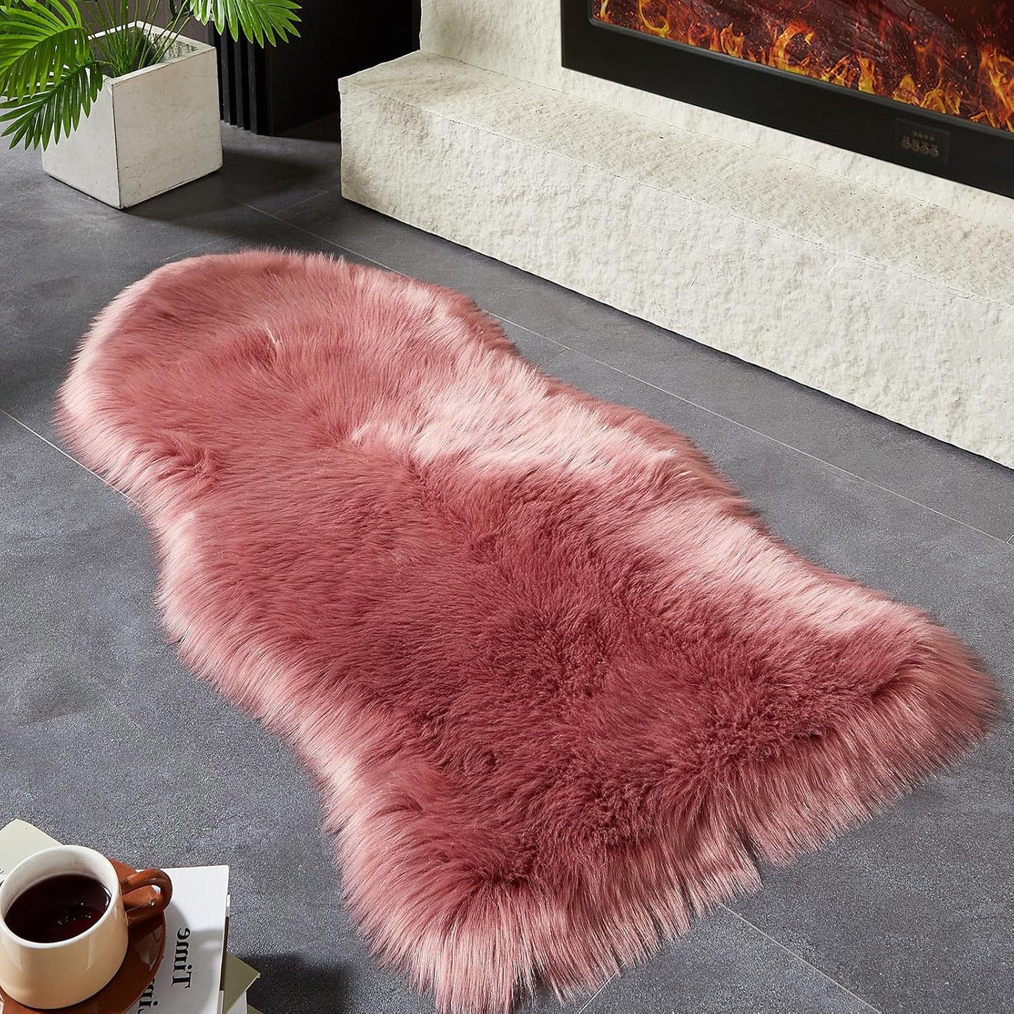 AMTOVO Faux Fur Rug, Blush Pink Area Rug, Fluffy Sheepskin Rug, Fuzzy Ultra Soft 2 x 4 ft Shag Rugs