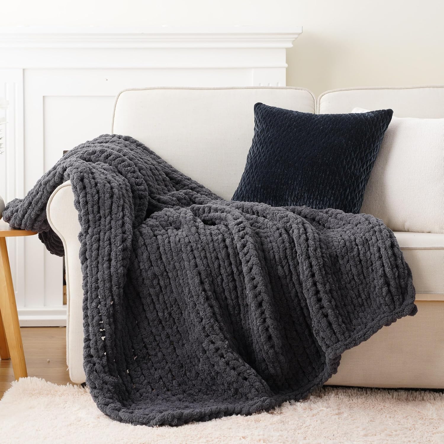 Battilo Chunky Knit Throw Blanket, Soft and Thick Chenille Throw Blanket, 50"x60" Handmade Cable