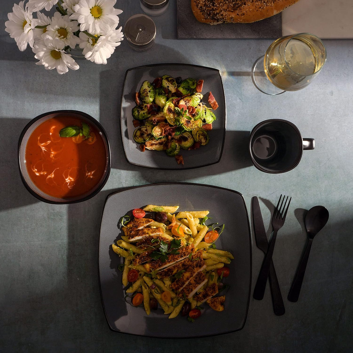 Gibson Elite Soho Lounge Square Reactive Glaze Stoneware Dinnerware Set, Service for 4 (16pc)