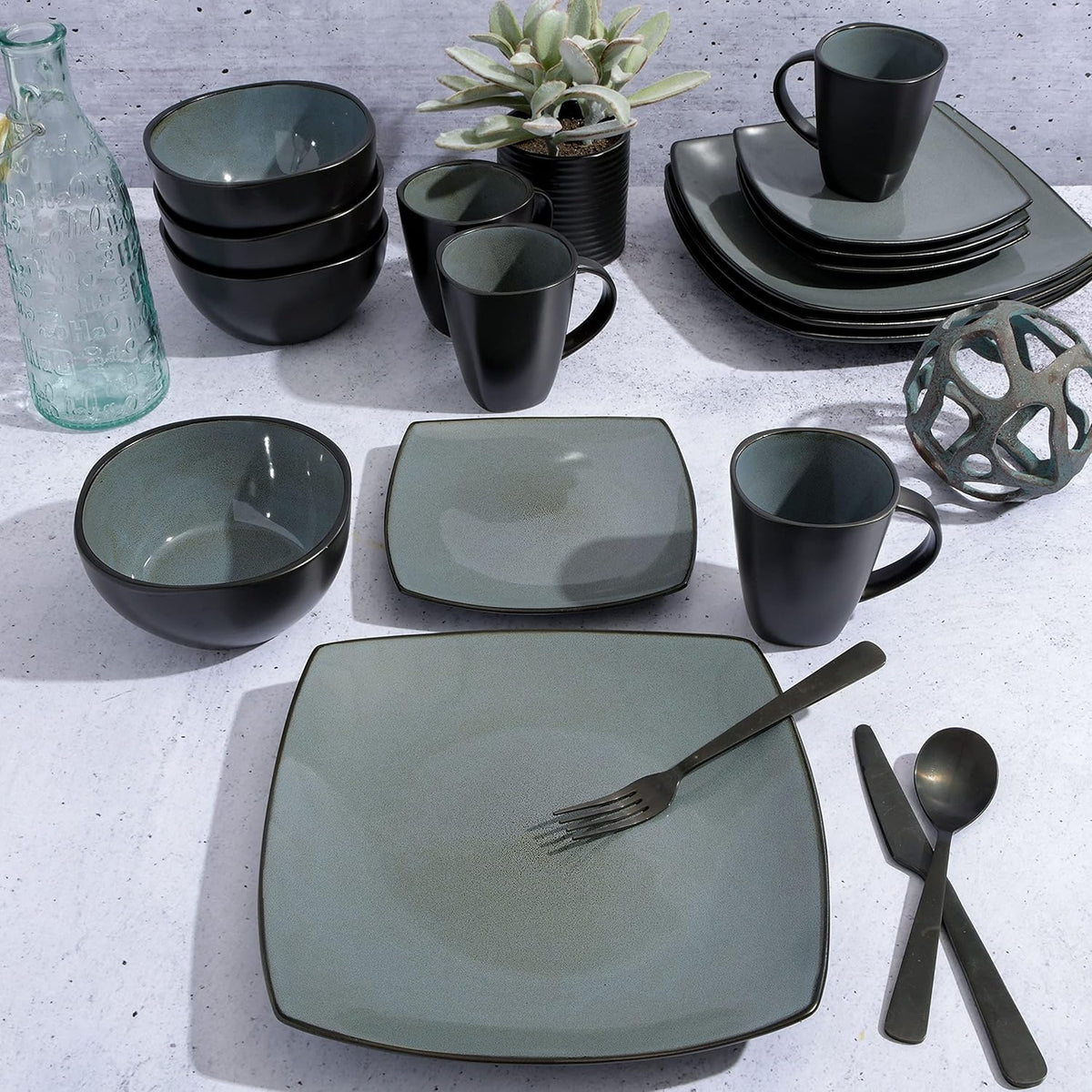 Gibson Elite Soho Lounge Square Reactive Glaze Stoneware Dinnerware Set, Service for 4 (16pc)
