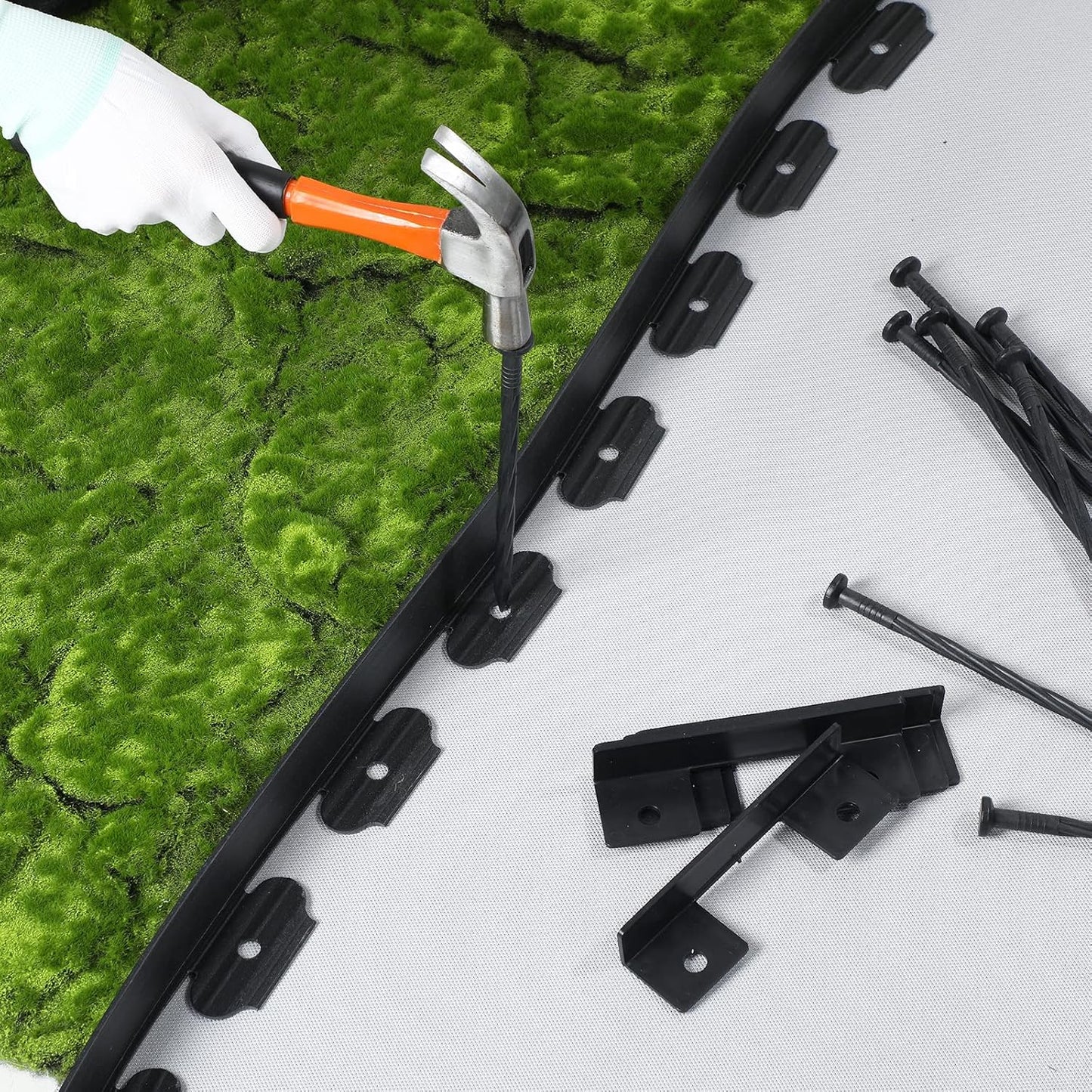 Queekay Landscape Edging Kit 148 ft with 70 Spikes 20 Connectors Plastic Border for Garden, Lawn