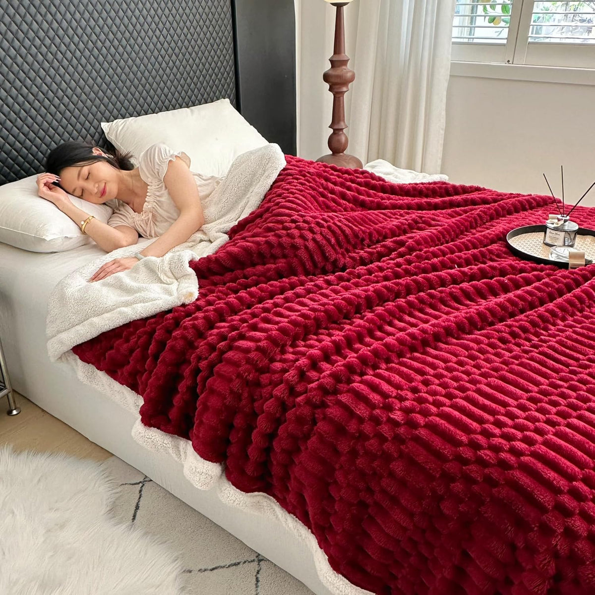 UKELER Sherpa Bed Blanket 80 × 90 inch, Ultra Soft Queen Size Throw Blanket for All Season, 470 GSM