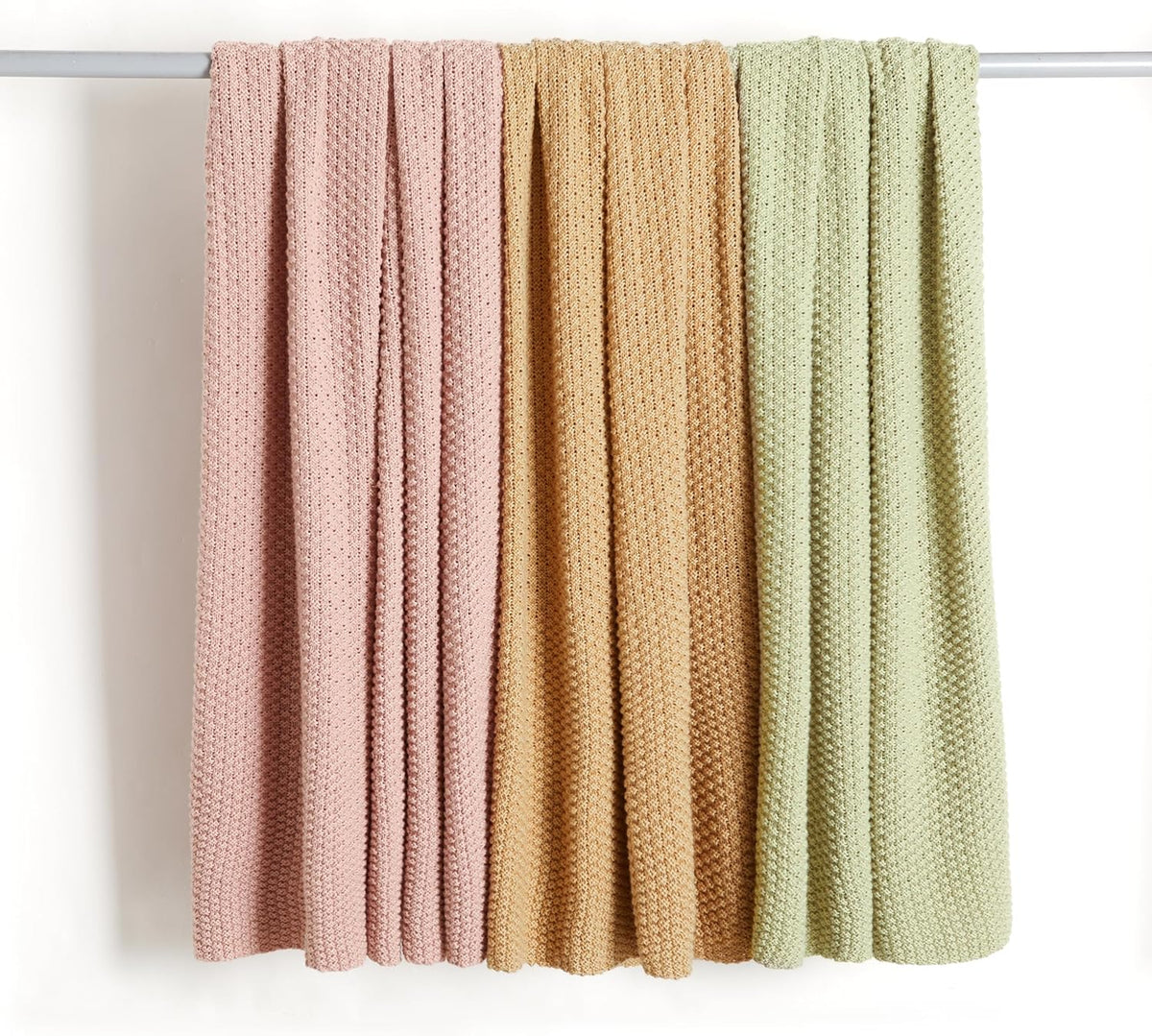 Amazon Basics Chunky Cable Knit Throw Blanket for Couch, Sofa, Bed, Lightweight Soft Cozy, Dusty