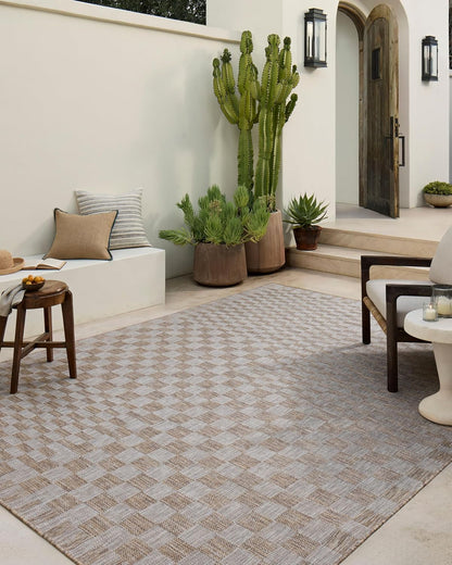 Loloi Amber Lewis Topanga Collection TOP-03 Natural/Dove 6'-7" x 9'-4" Indoor/Outdoor Area Rug