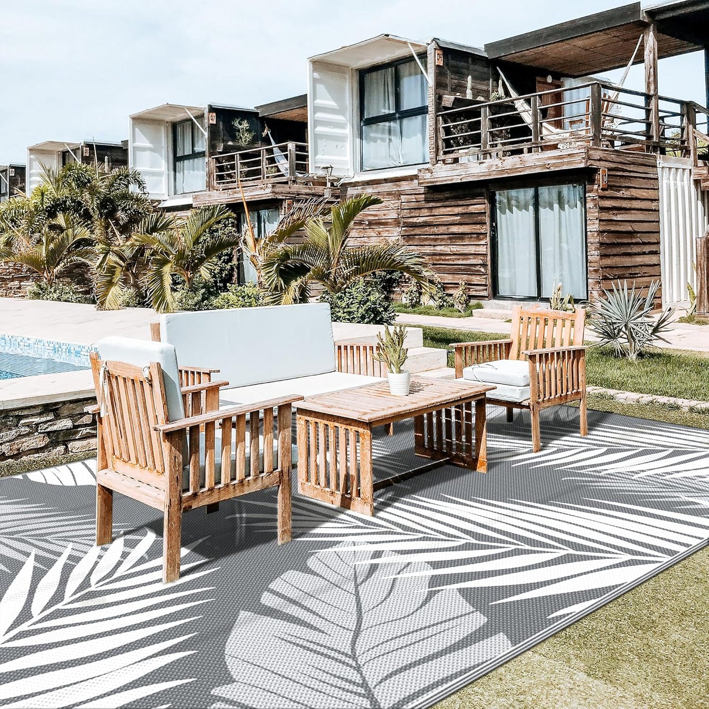 GENIMO Outdoor Rug 10' x 20' Waterproof for Patios Clearance, Reversible Outdoor Plastic Straw