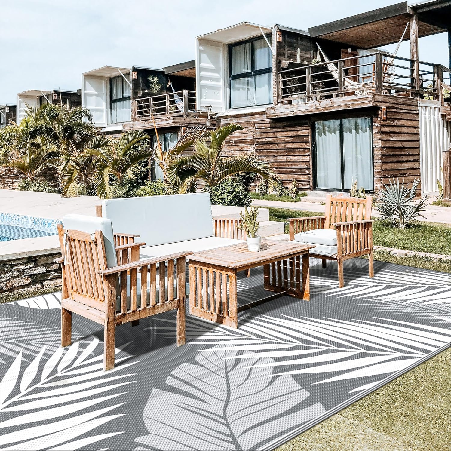 GENIMO Outdoor Rug 10' x 20' Waterproof for Patios Clearance, Reversible Outdoor Plastic Straw