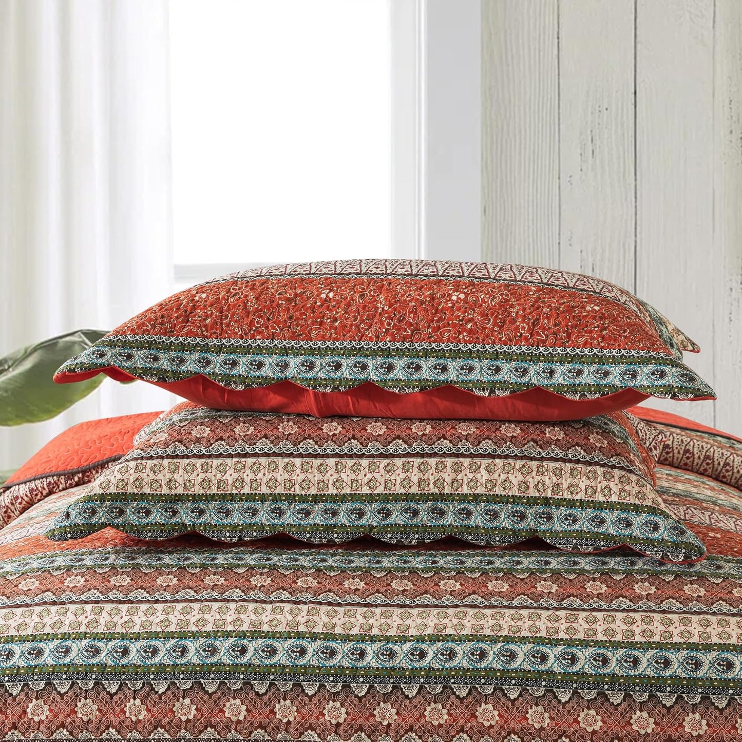 NEWLAKE Cotton Bedspread Quilt Sets - Reversible Patchwork Coverlet Set, Red Striped Jacquard