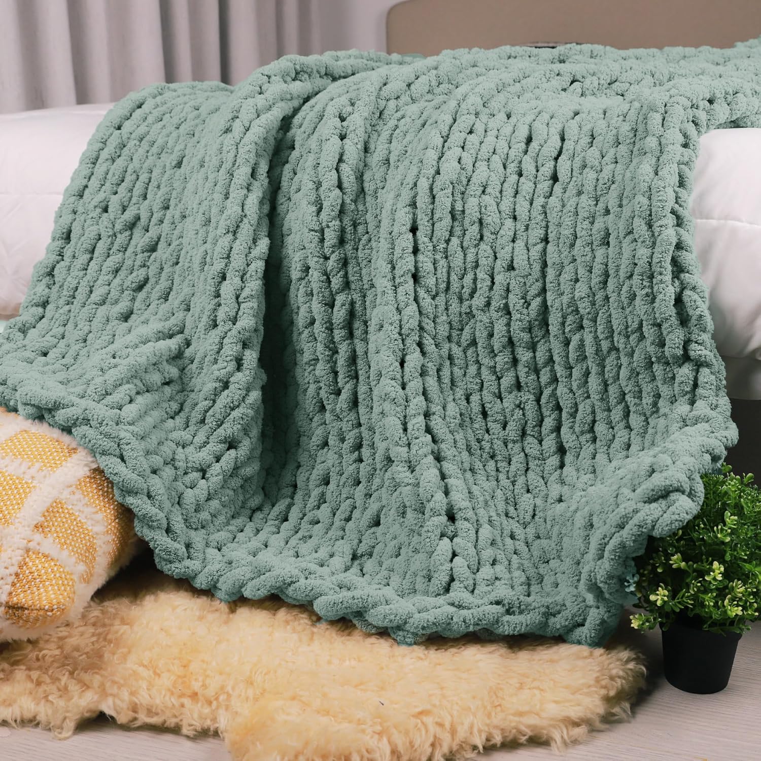 Carriediosa Chunky Knit Throw Blanket 60" X 80" Twin, 100% Hand Made Large Chenille Loop Yarn Soft