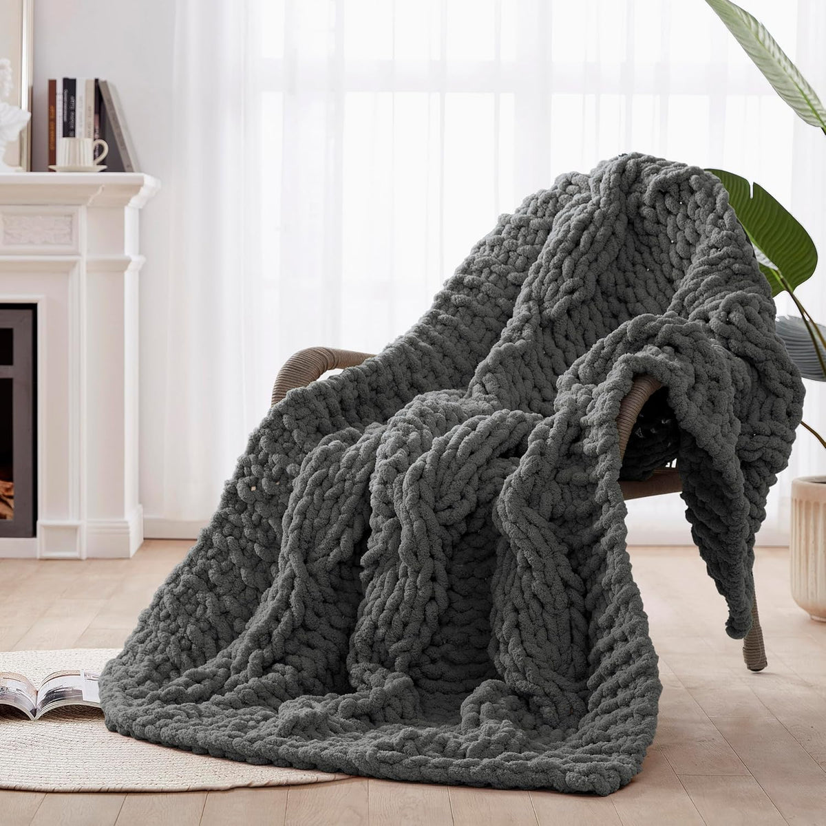 Chunky Knit Blanket Throw - 100% Hand Knitted Chunky Throw Blanket for Couch, Thick and Warm