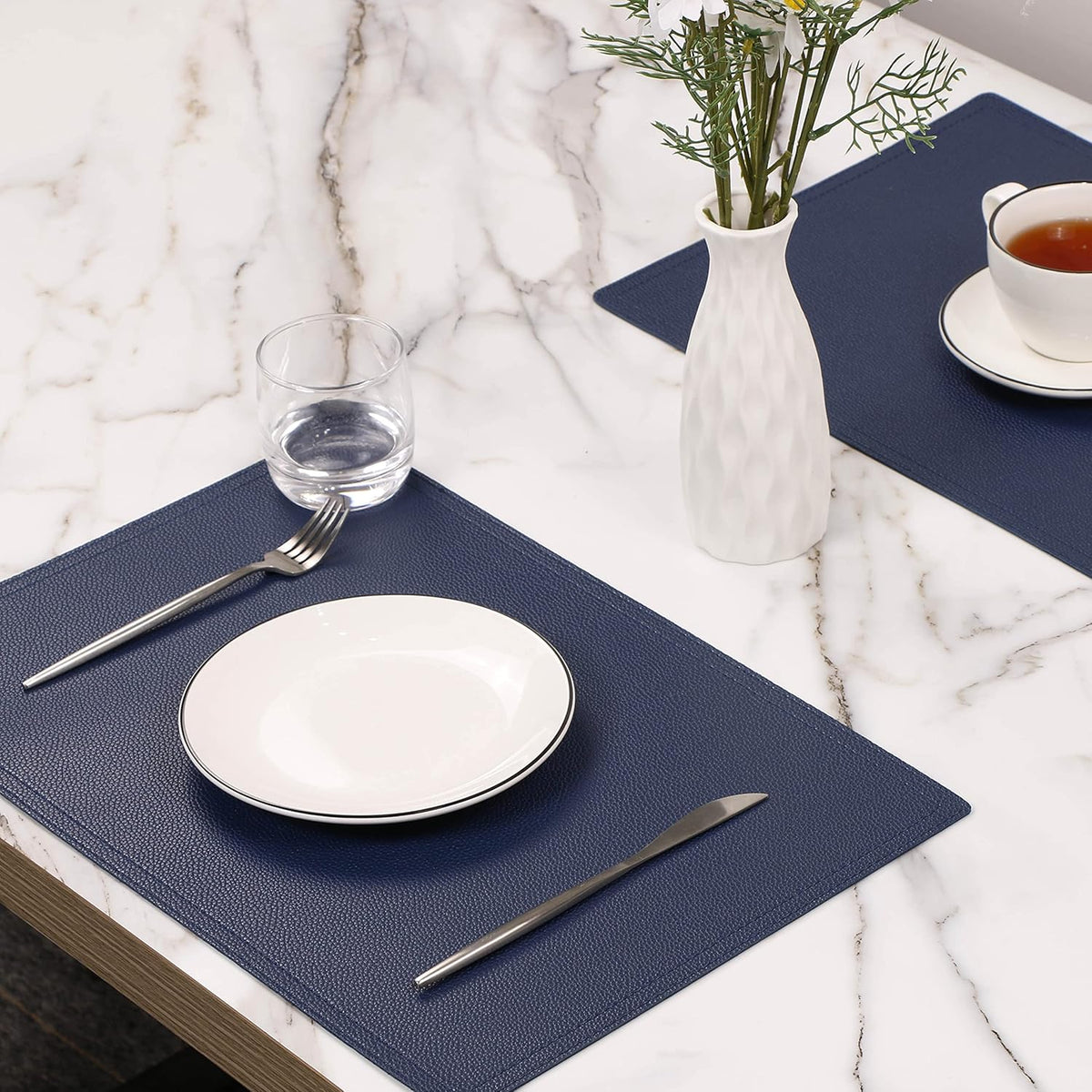 Faux Leather Placemats, PU Table Mats, Set of 4, Waterproof, Stain Resistant, Heat Resistant