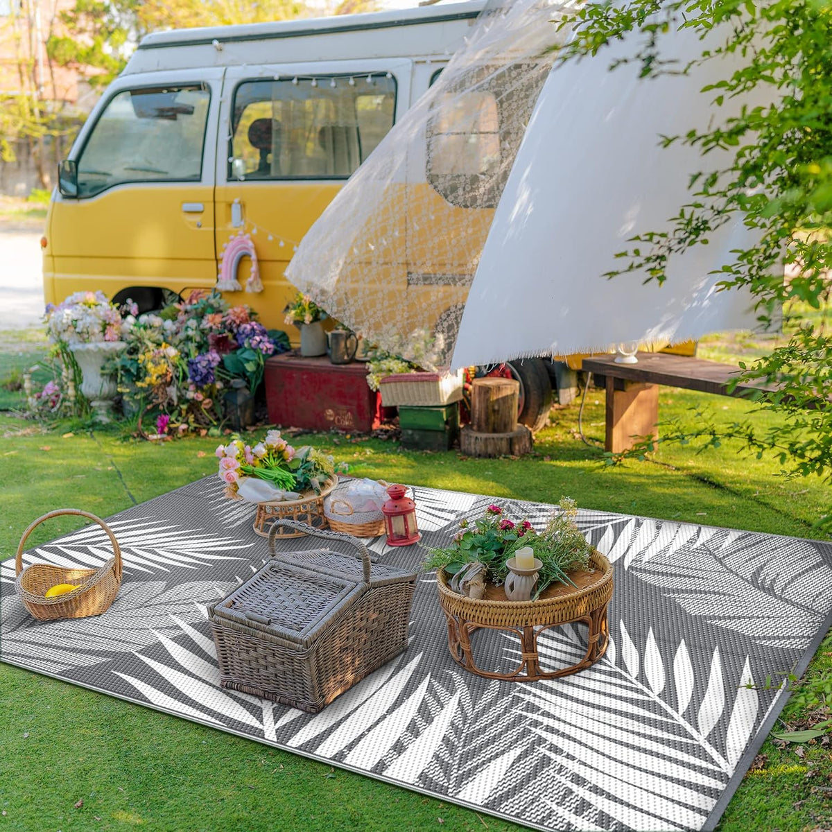 GENIMO Outdoor Rug 3' x 5' Waterproof for Patios Clearance, Reversible Outdoor Plastic Straw