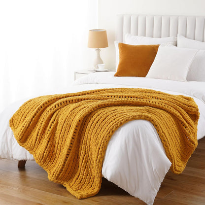Battilo Chunky Knit Throw Blanket, Soft and Thick Chenille Throw Blanket, 50"x60" Handmade Cable