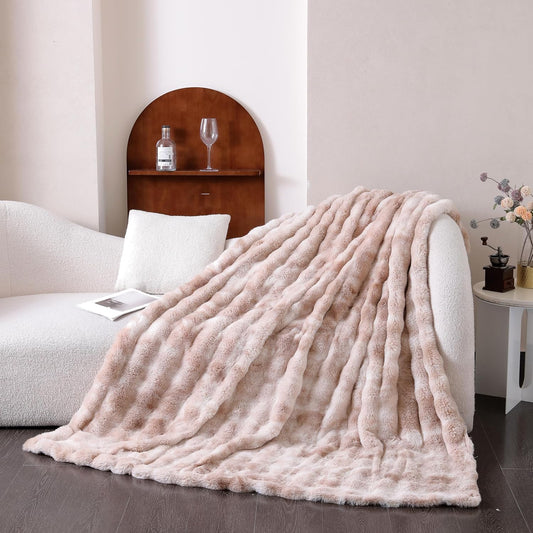 UKELER Camel Faux Fur Throw Blanket 50''x60'' Decorative Shaggy Velvet Blanket Fluffy Cozy Plush
